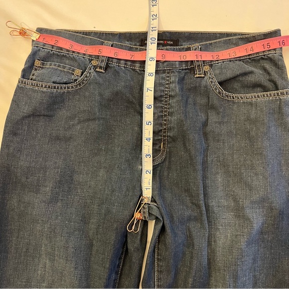 John Varvatos Straight Leg Button Fly Cotton Denim Jeans Size 32 x 31.5 EUC - Picture 15 of 16